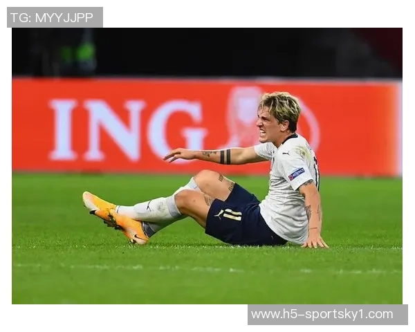 翁达夫背对球门神奇一击外脚背凌空撩射精彩破门瞬间 翁达夫背对球门神奇一击外脚背凌空撩射精彩破门瞬间